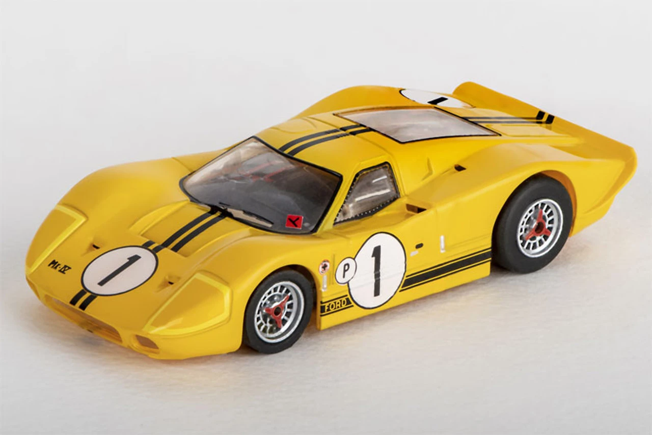 AFX 1967 Ford GT40 Mk IV #1 Sebring Yellow Mega G+ HO Slot Car - Image 5