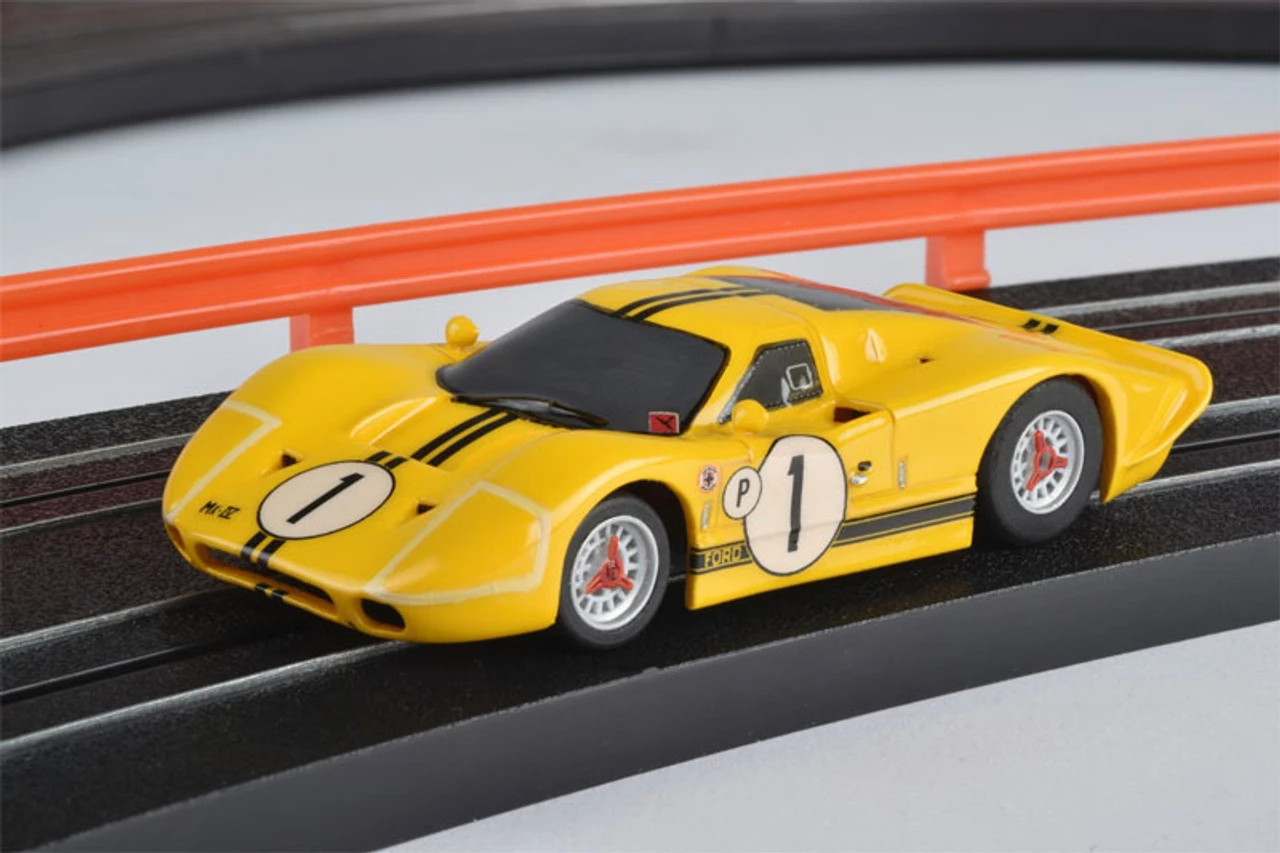 AFX 1967 Ford GT40 Mk IV #1 Sebring Yellow Mega G+ HO Slot Car