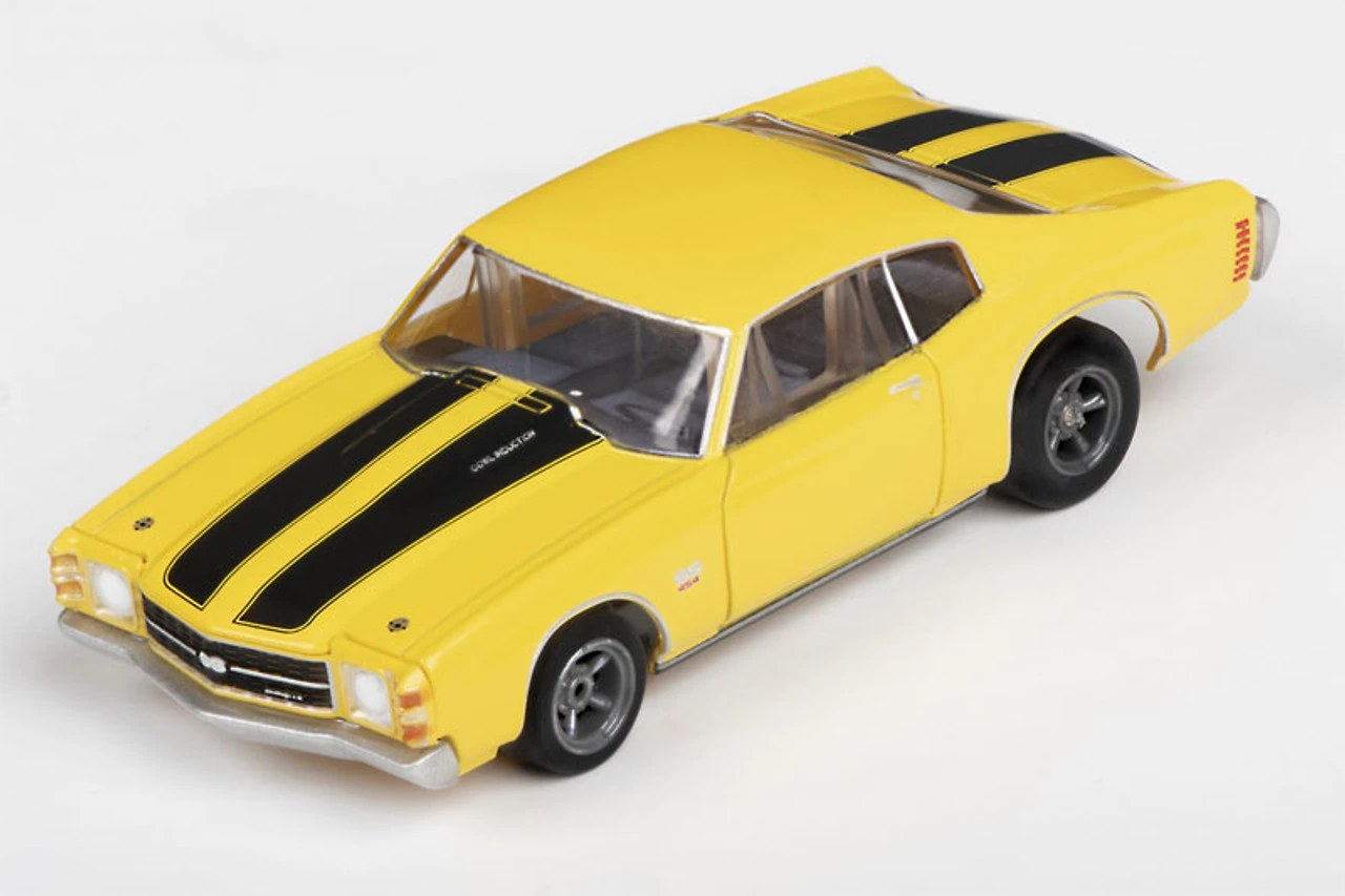 AFX 1971 Chevelle 454 Yellow Mega G+ HO Slot Car - Image 2