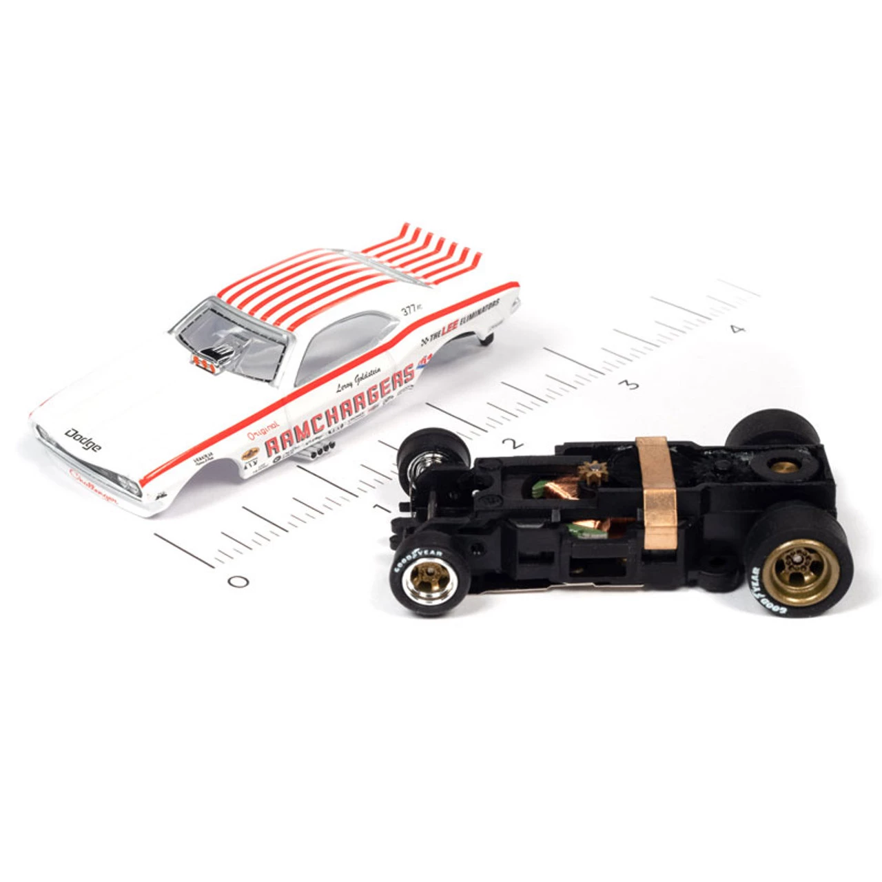 Auto World Ramchargers 1970 Dodge Challenger Funny Car 4Gear HO Scale Slot Car - Image 2