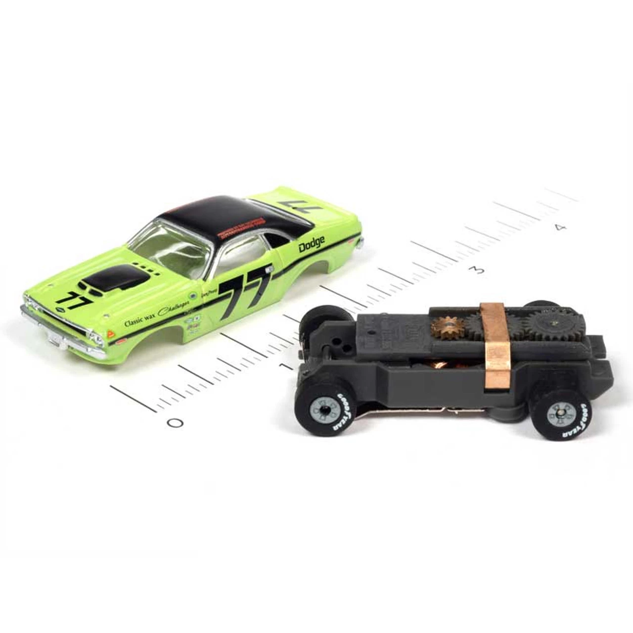 Auto World 1970 Dodge Challenger T/A Green Sam Posey Thunderjet HO Slot Car - Image 4