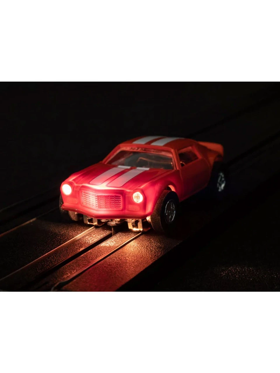 Auto World 1971 Chevrolet Camaro (Orange) X-Traction Flamethrowers R33 HO Slot Car - Image 4