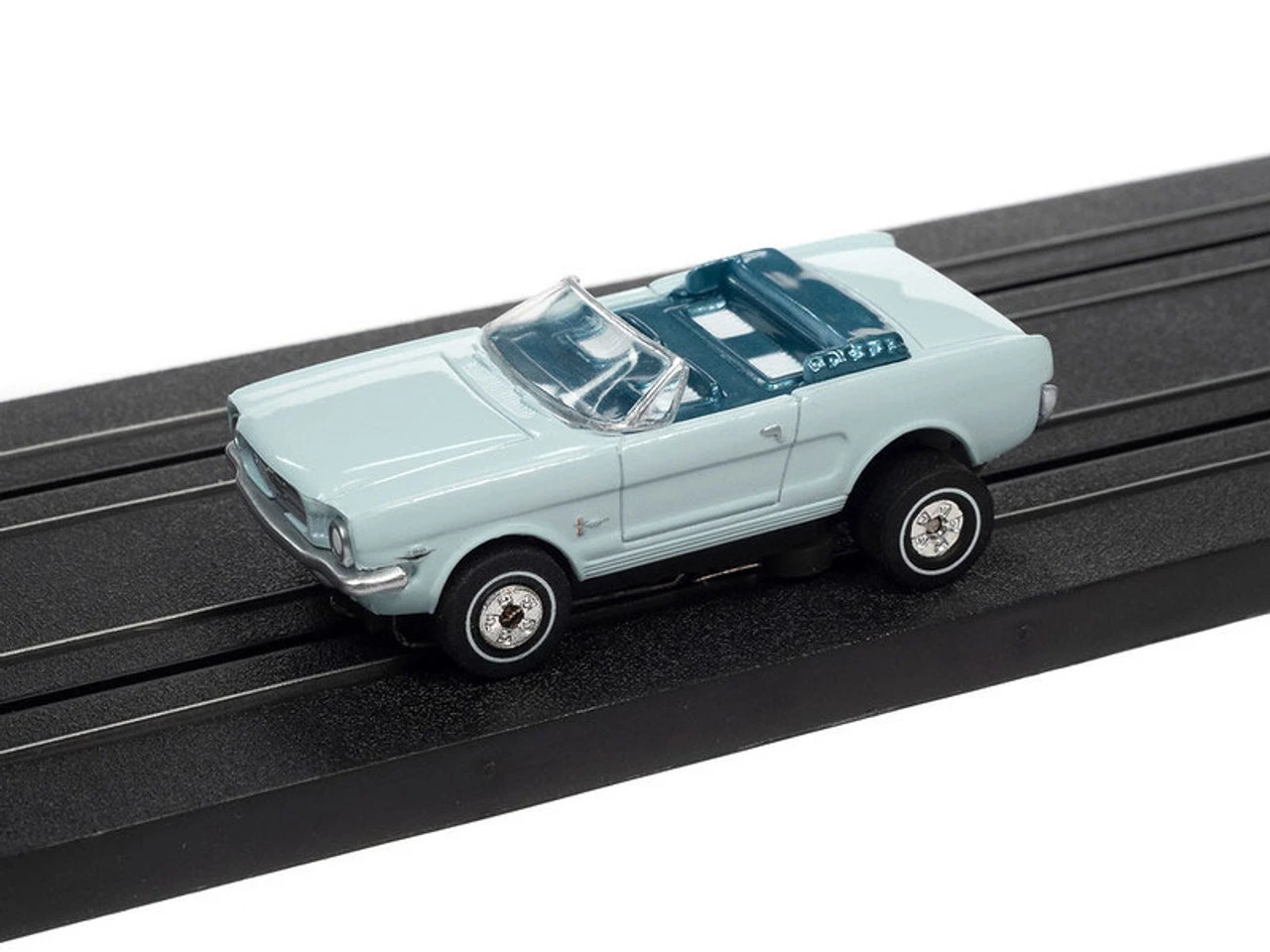 Auto World 1965 Ford Mustang Convertible (Blue) Thunderjet HO Slot Car - Image 2