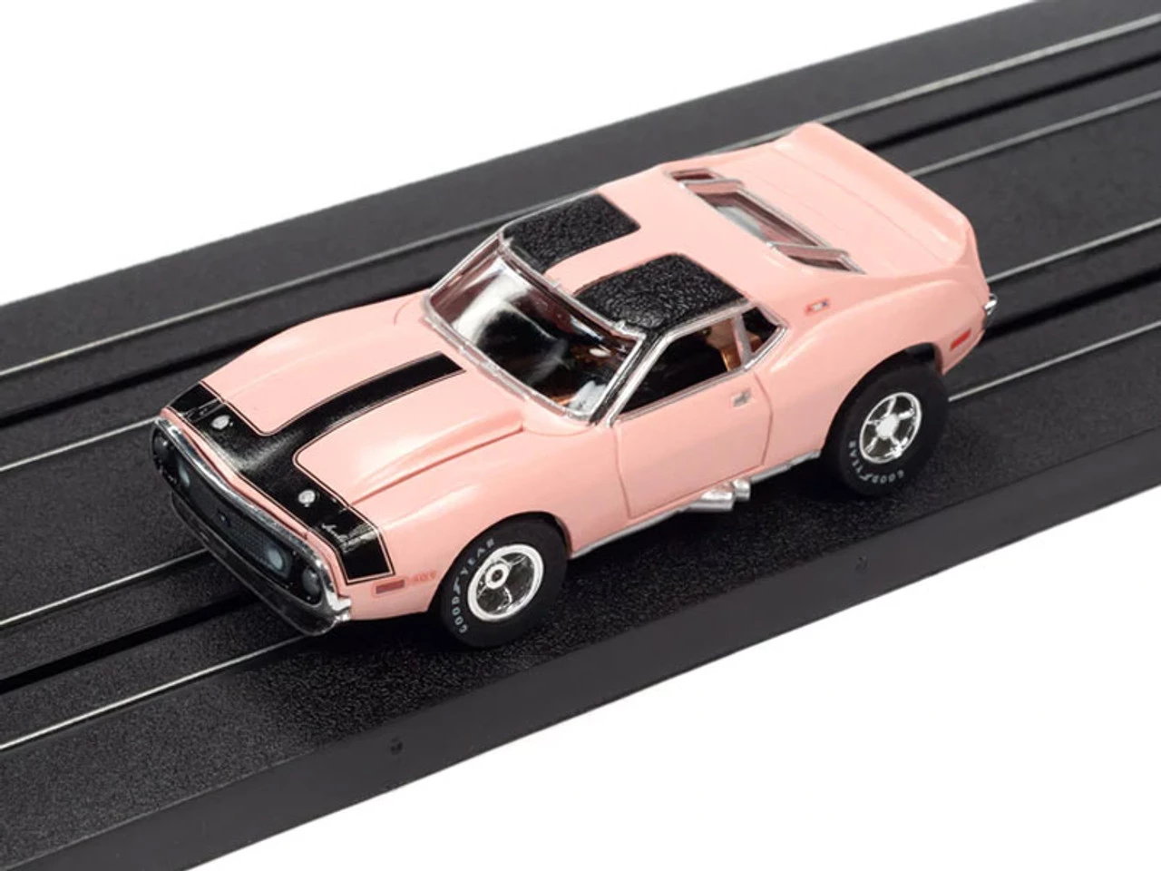 Auto World 1971 AMC Javelin AMX (Pink) X-Traction R35 HO Slot Car - Image 2