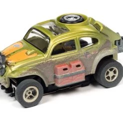 Auto World 1965 Volkswagen Baja Bug (Green) X-Traction R1 HO Slot Car
