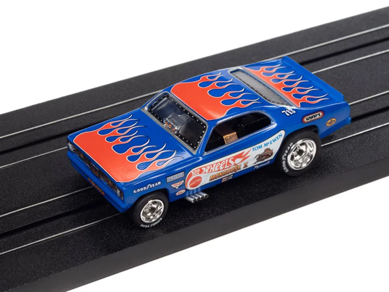 Auto World 1972 Plymouth Duster Funny Car (Blue w/Flames) Tom "The Mongoose" McEwen Mongoose II 4Gear Legends R1 HO Slot Car - Image 2