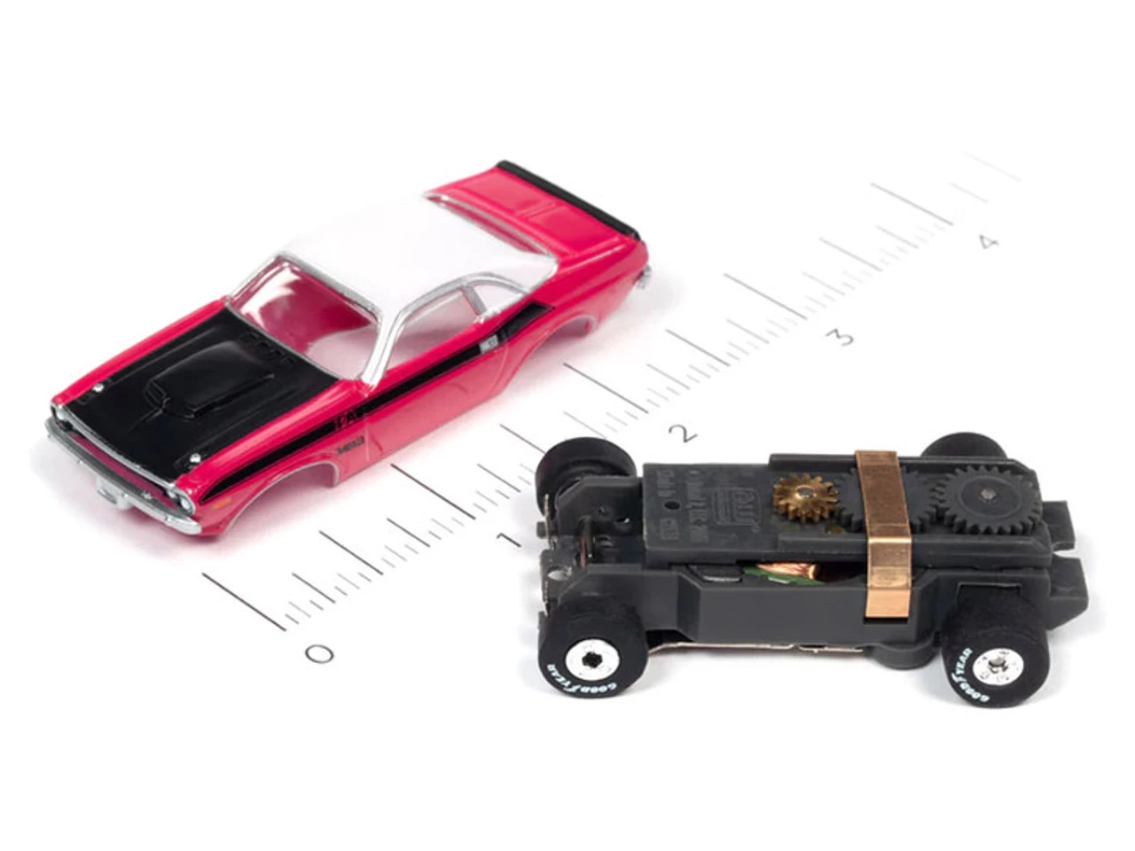 Auto World 1970 Dodge Challenger T/A Panther (Pink) Thunderjet HO Slot Car - Image 3