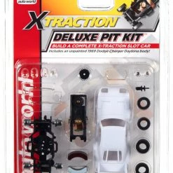 Auto World X-Traction Deluxe Pit Kit (w/1969 Dodge Daytona Body) HO Slot Car