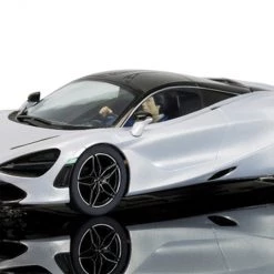 Scalextric McLaren 720s - Glacier White 1/32 Slot Car